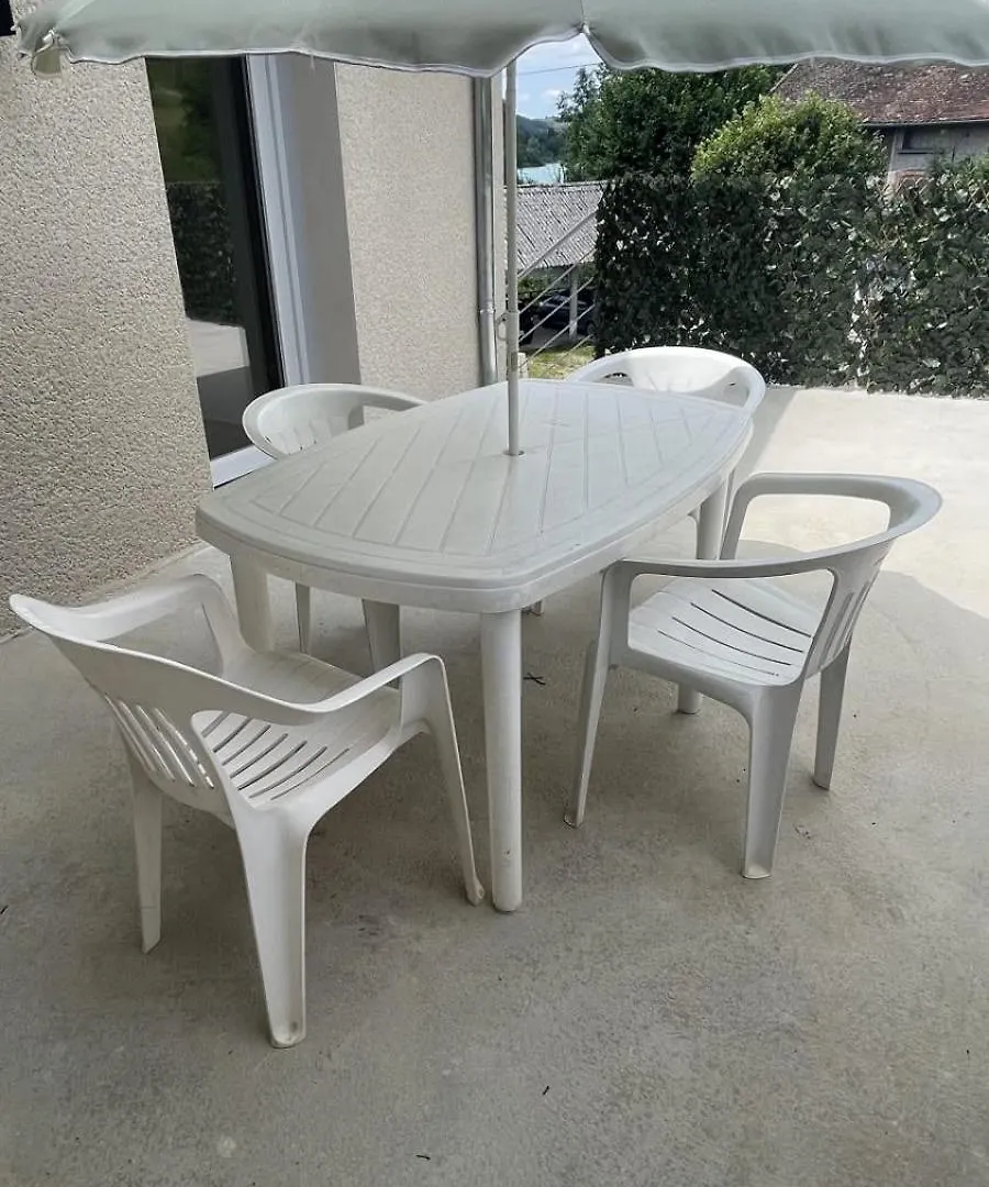 Appartement Le Lac Bleu Appt Terrace Private Beach Lake Charavines